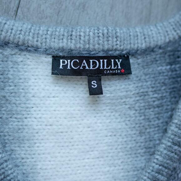 Cozy Winter Picadilly Canada Gradient Knit Gray Sweater Pullover Size S - Picture 9 of 11